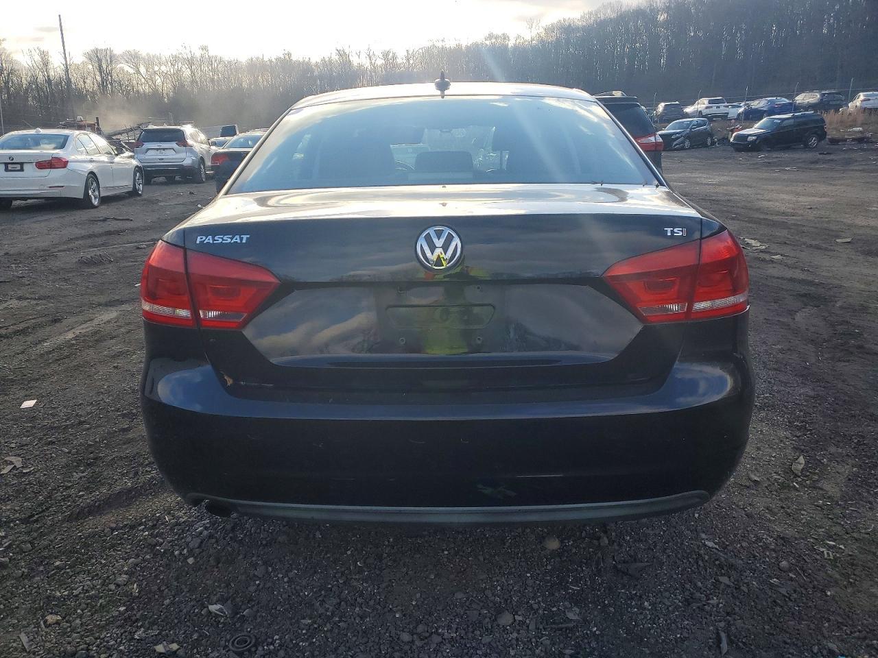 2015 Volkswagen Passat - Фото 6
