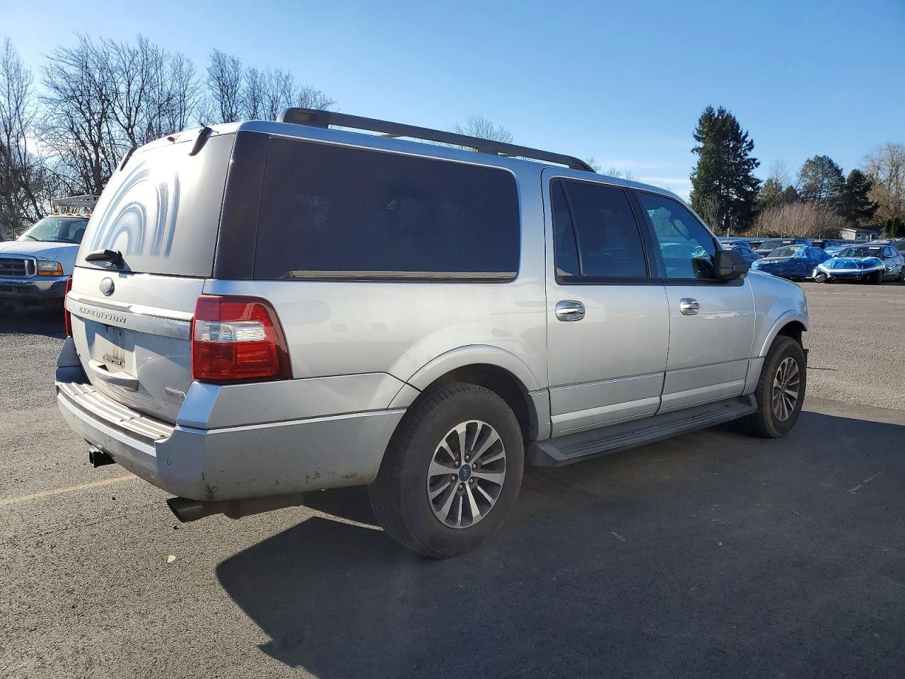2015 Ford Expedition El Xlt - Image 3