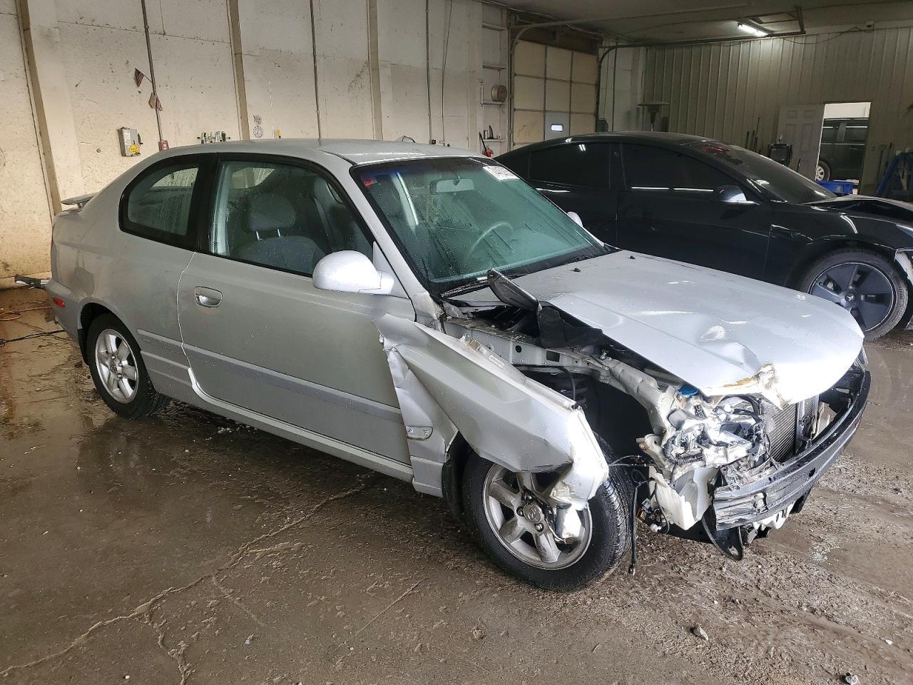 2005 Hyundai Accent Gs - Фото 4