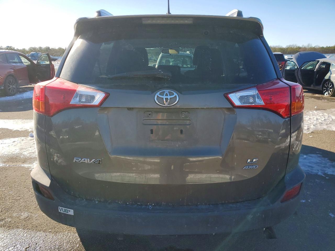 2013 Toyota Rav4 Le - Image 6