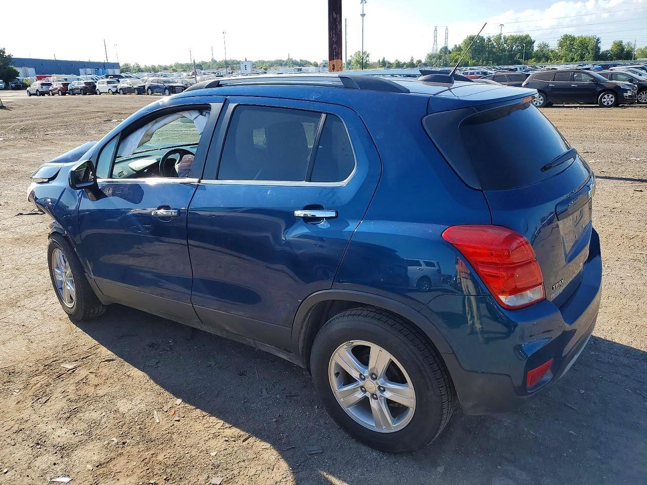 2019 Chevrolet Trax 1Lt - Фото 2