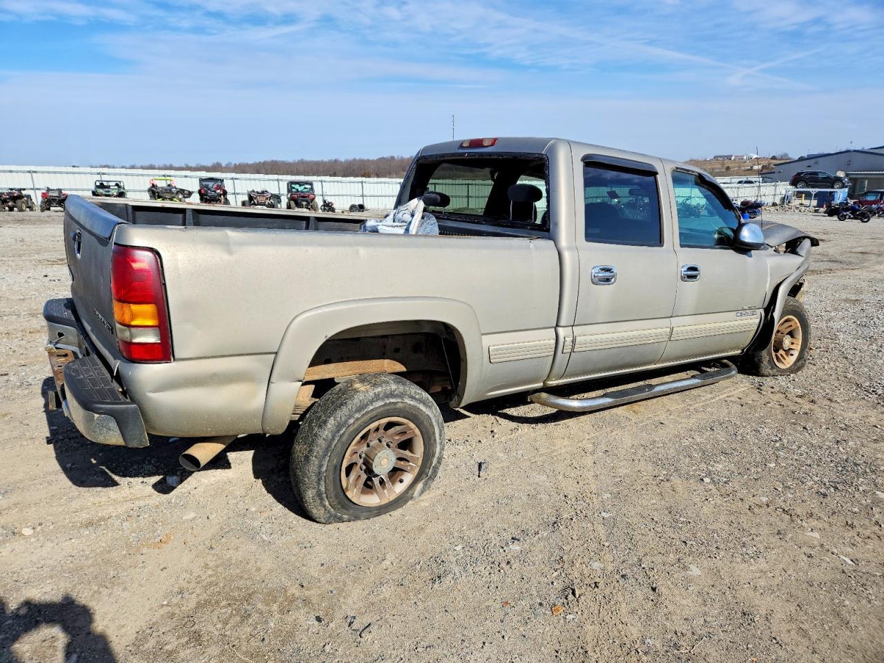 2001 Chevrolet Silverado C2500 Heavy Duty - Фото 3