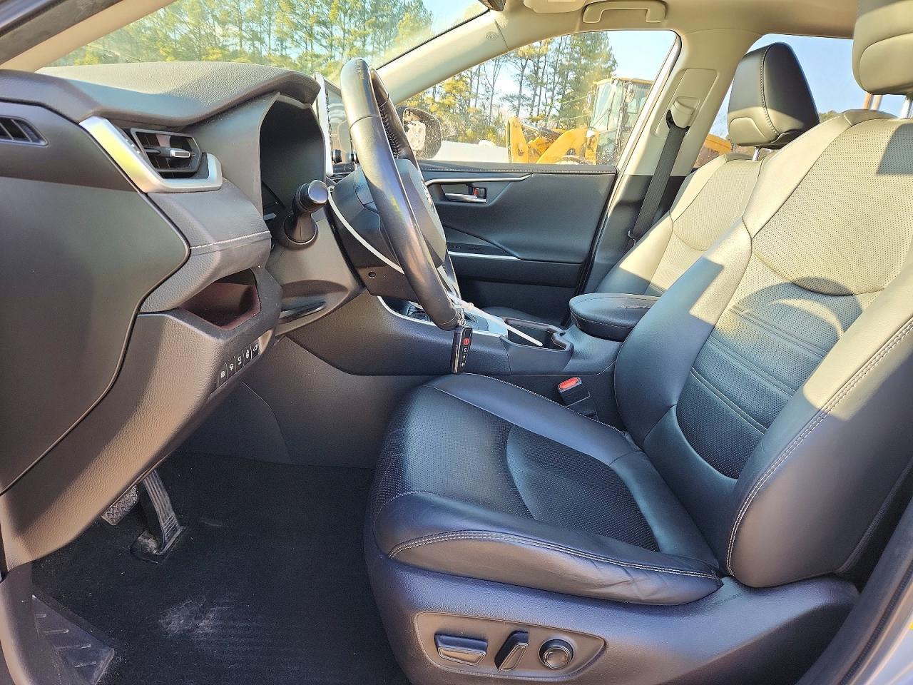 2022 Toyota Rav4 Limited - Фото 7