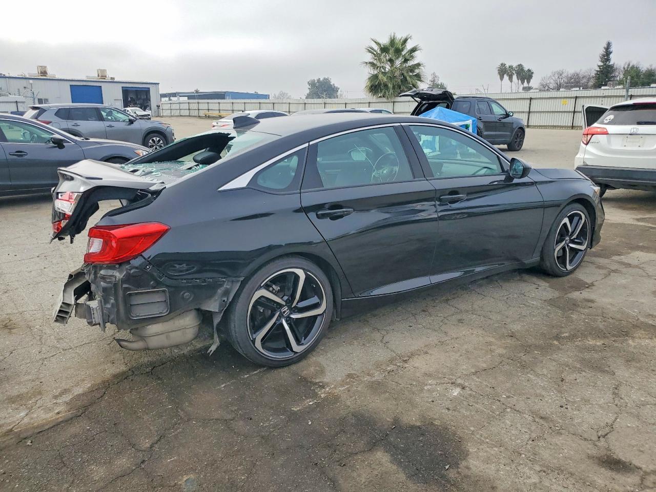 2022 Honda Accord Sport - Фото 3