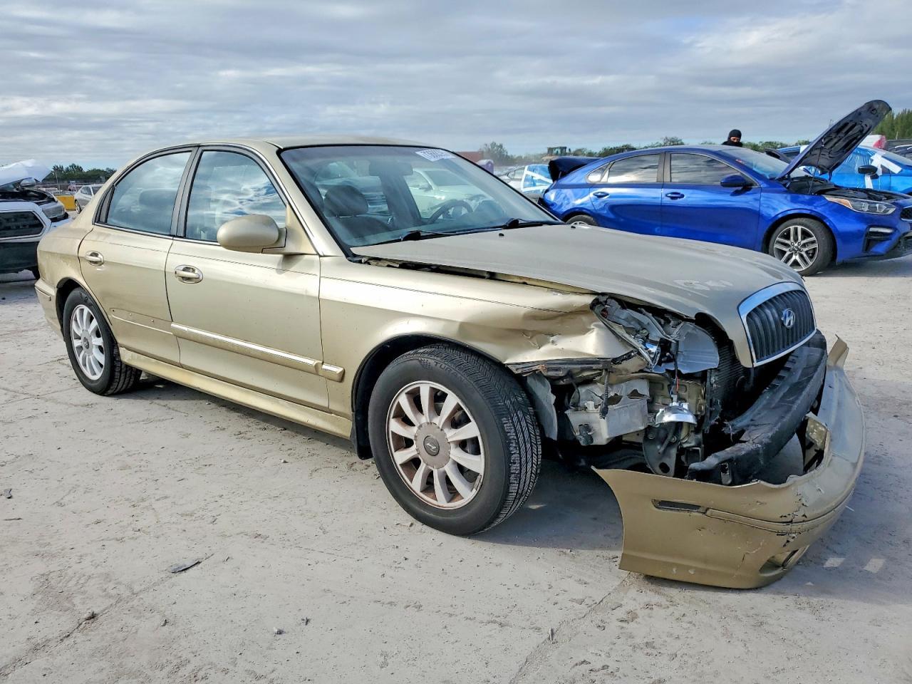2004 Hyundai Sonata Gls - Фото 4