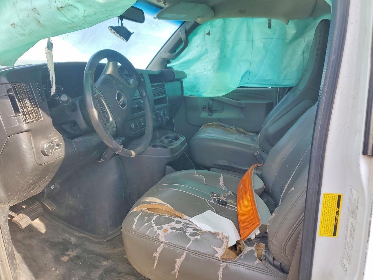 2017 GMC Savana G3500 Ls - Фото 7