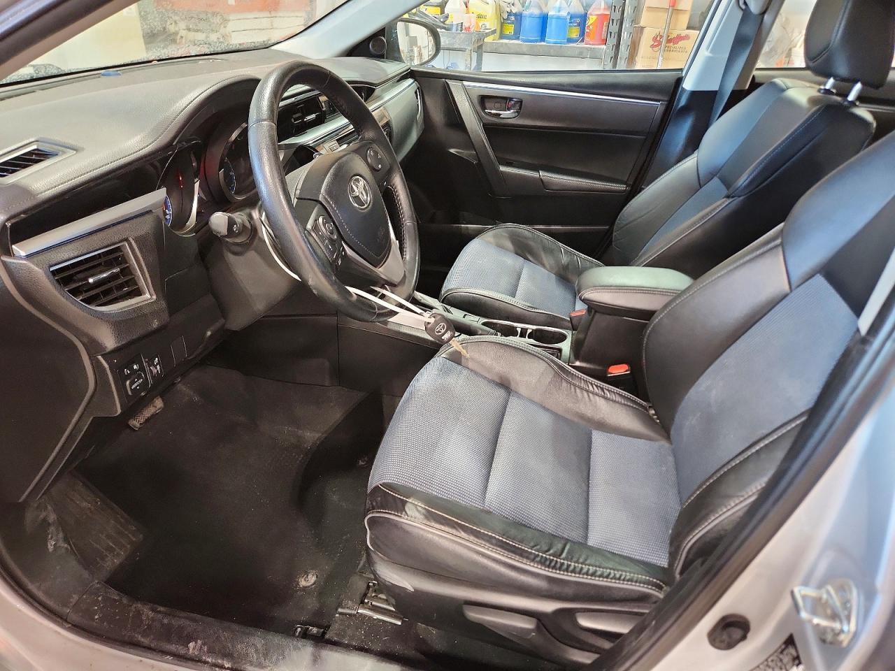 2014 Toyota Corolla L - Фото 7