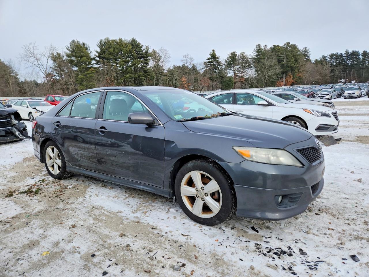 2010 Toyota Camry Base - Фото 4