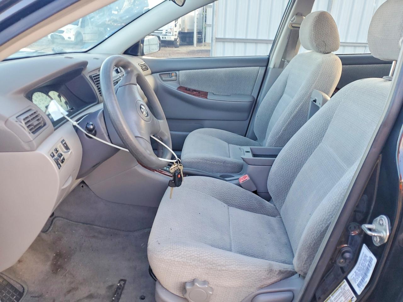 2004 Toyota Corolla Ce - Image 7