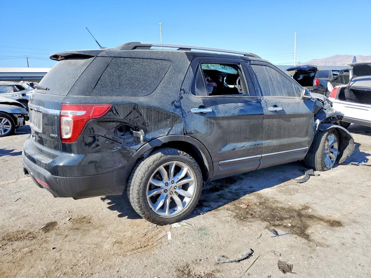 2014 Ford Explorer Xlt - Фото 3