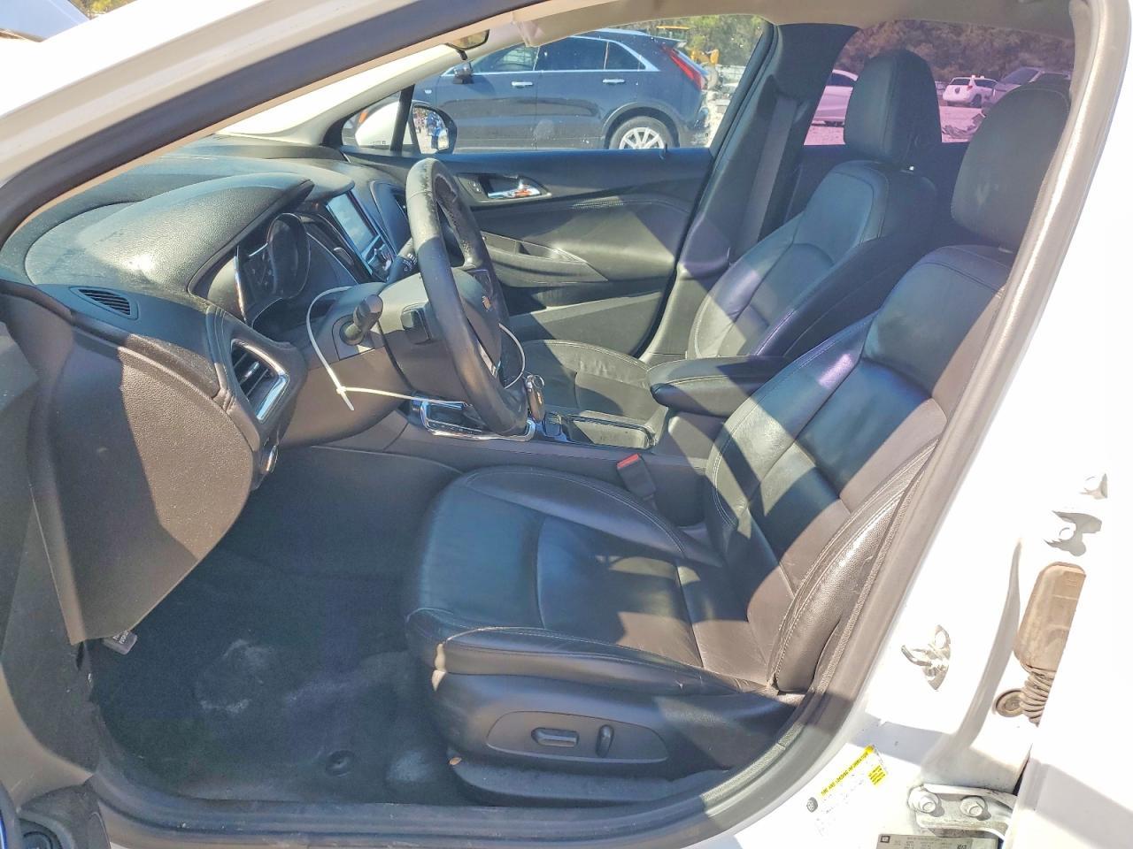 2017 Chevrolet Cruze Premier - Фото 7