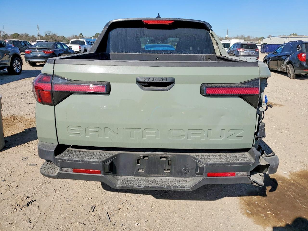 2024 Hyundai Santa Cruz Se - Image 6