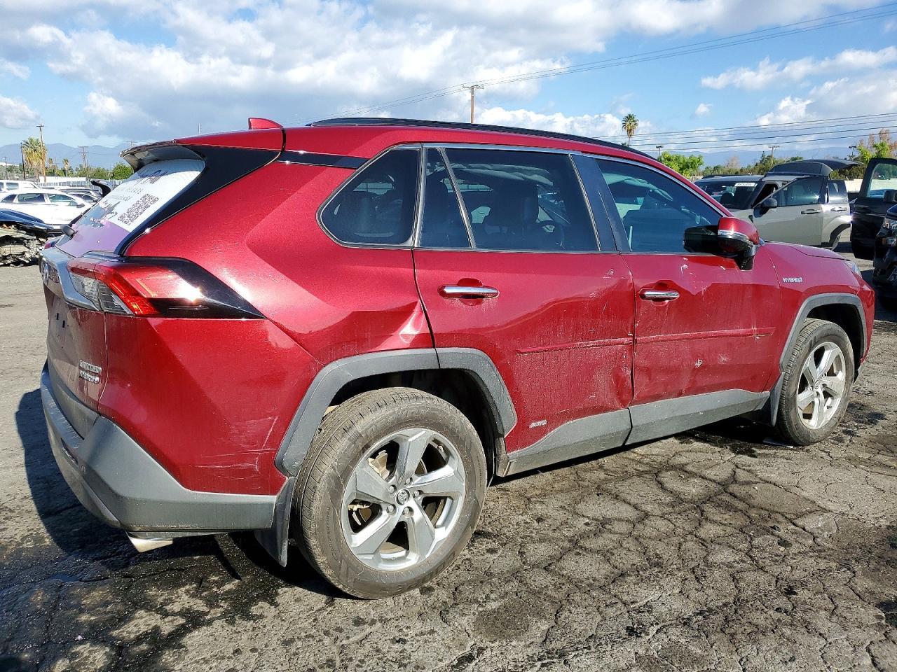 2019 Toyota Rav4 Limited - Image 3