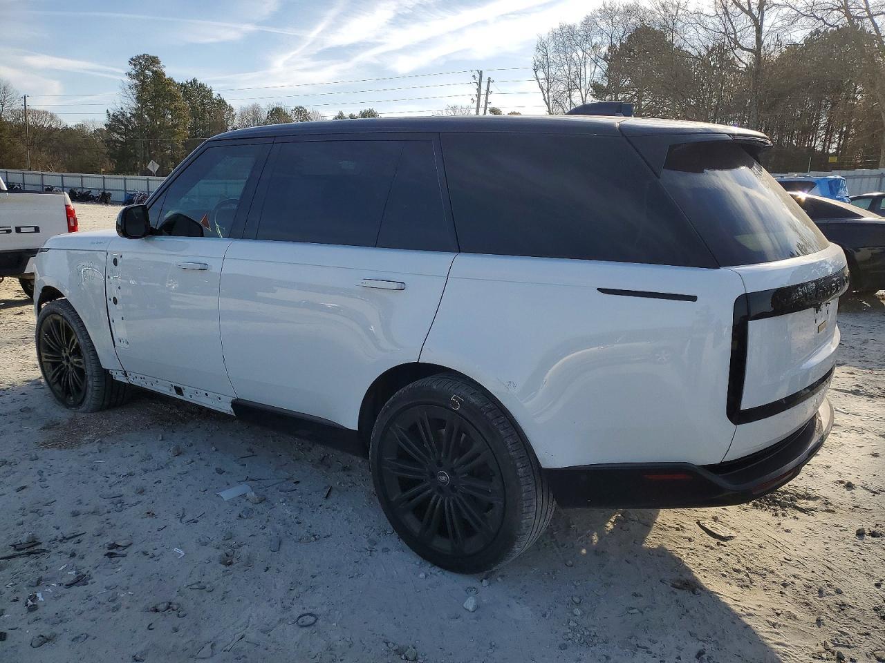 2025 Land Rover Range Rover Autobiography - Фото 2