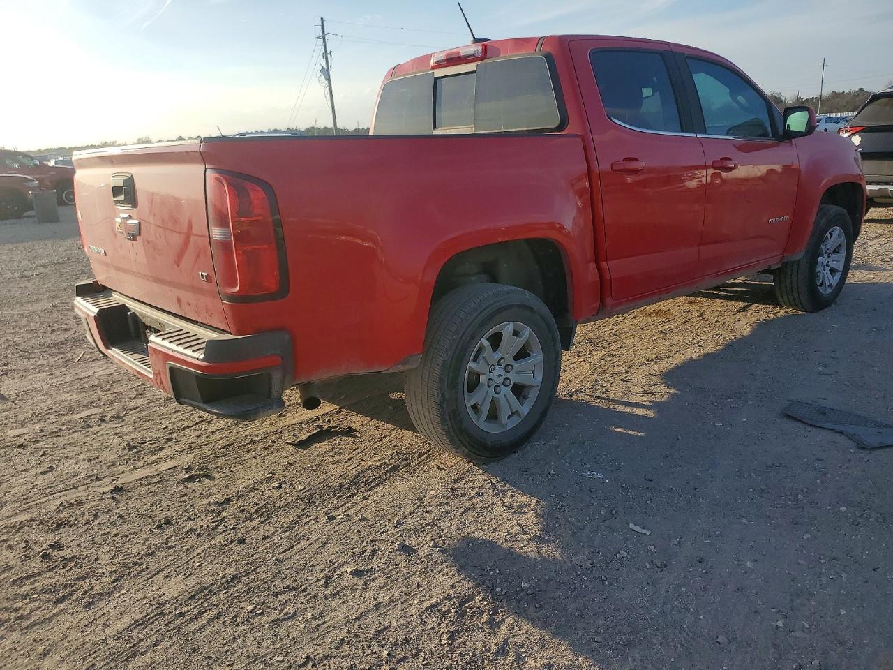 2018 Chevrolet Colorado Lt - Фото 3