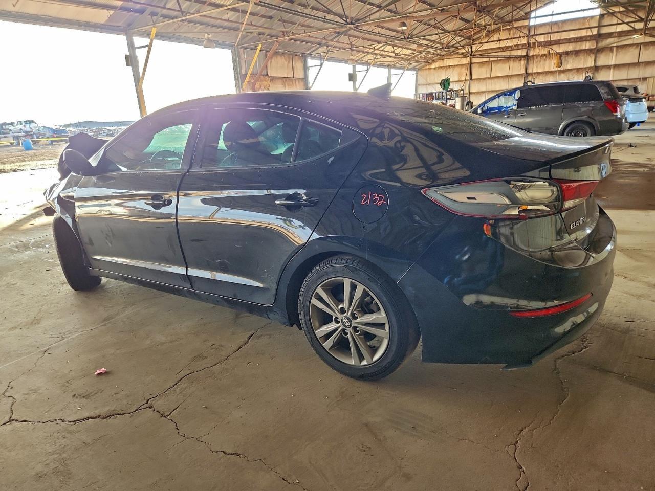 2018 Hyundai Elantra Sel - Image 2