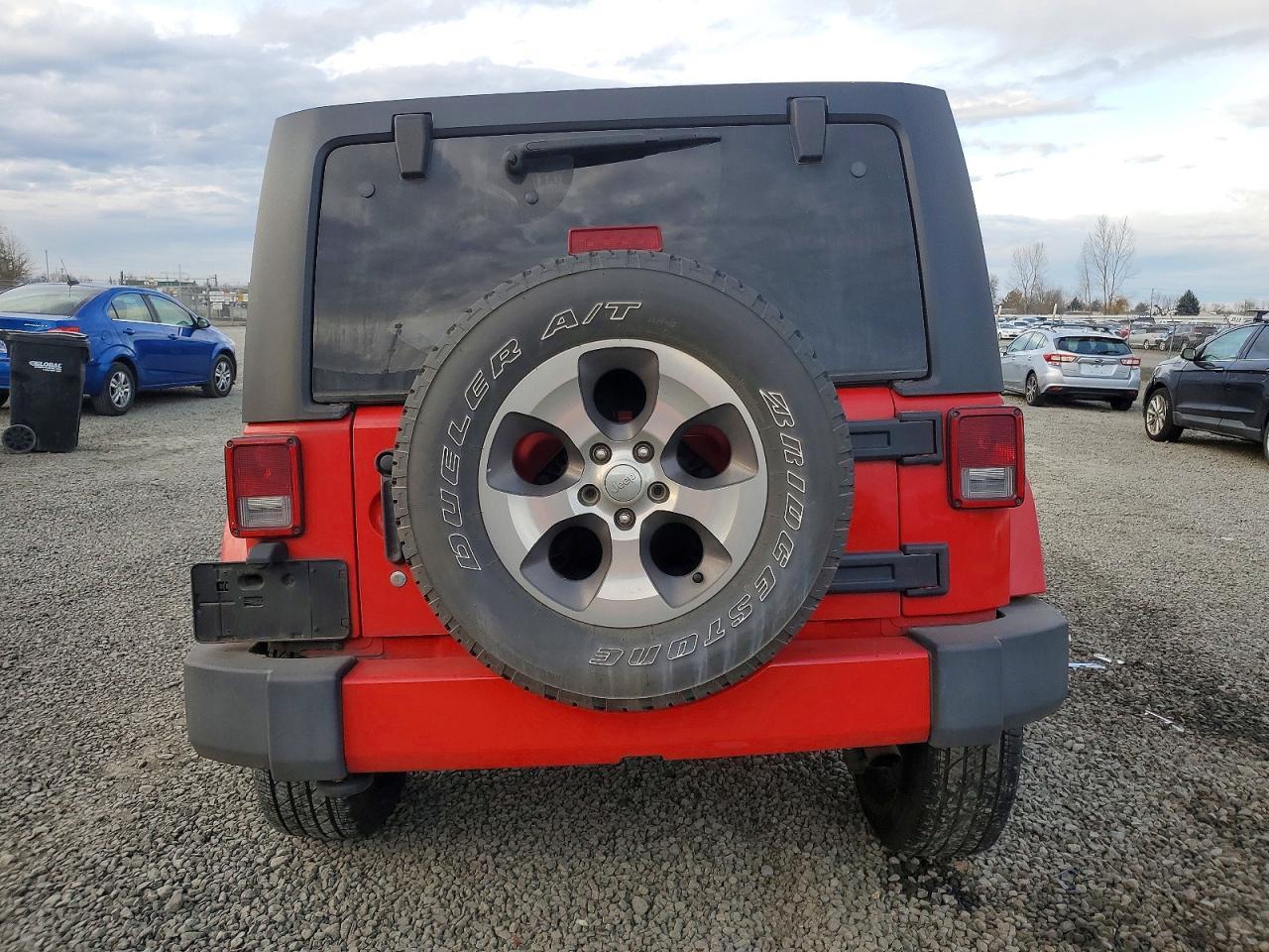 2018 Jeep Wrangler Unlimited Sahara - Image 6