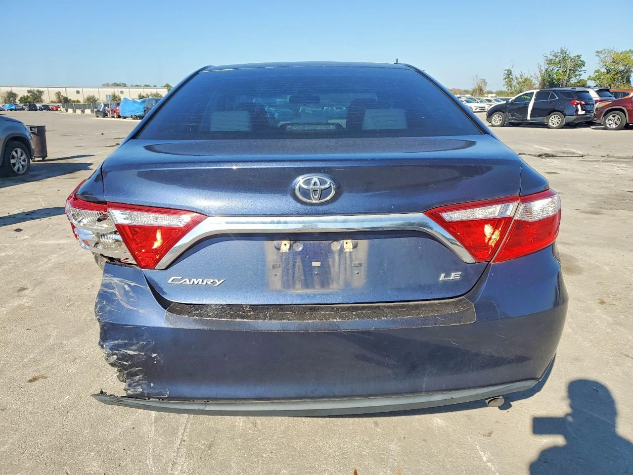 2017 Toyota Camry Le - Фото 6