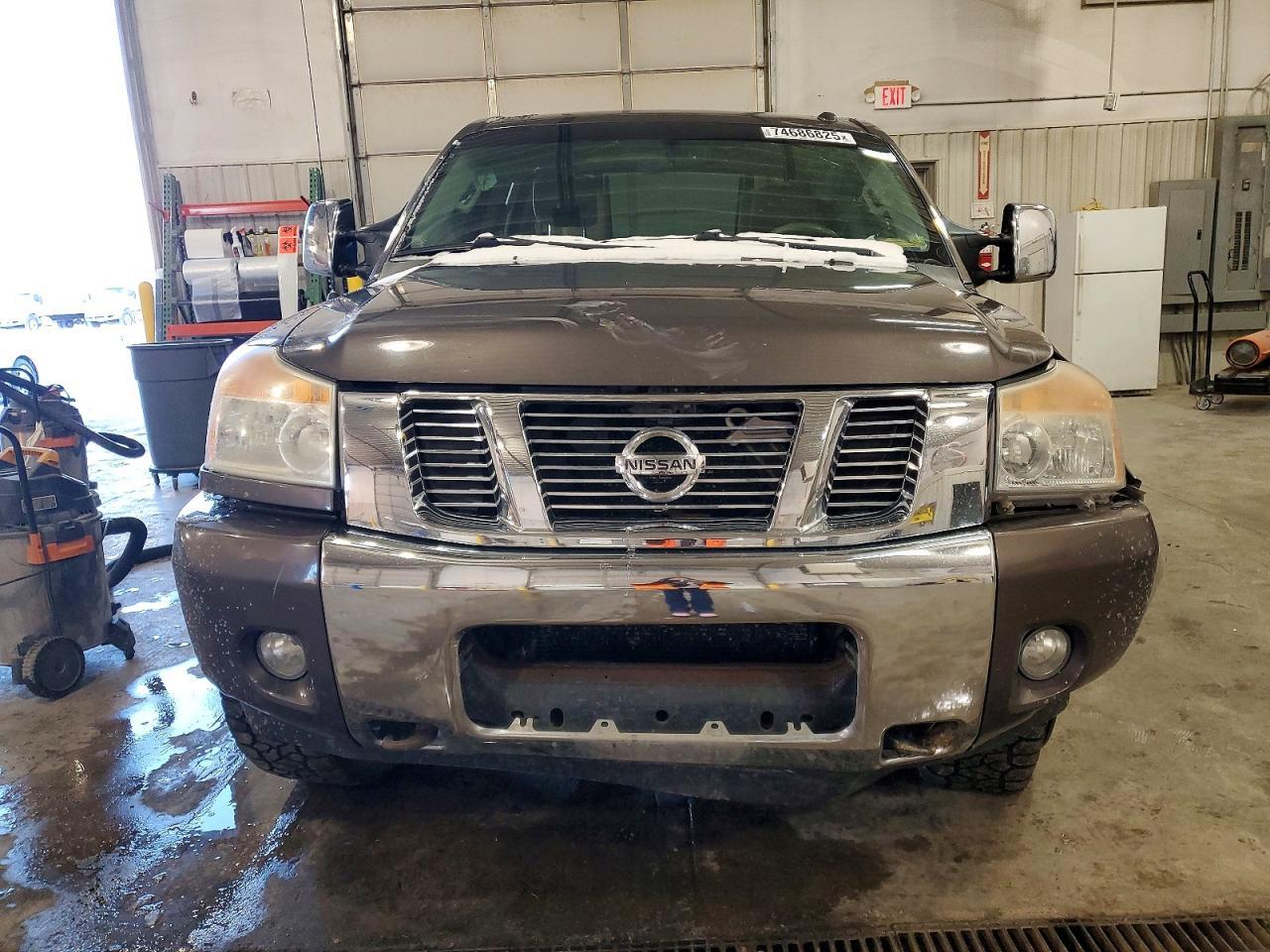 2014 Nissan Titan S - Image 5
