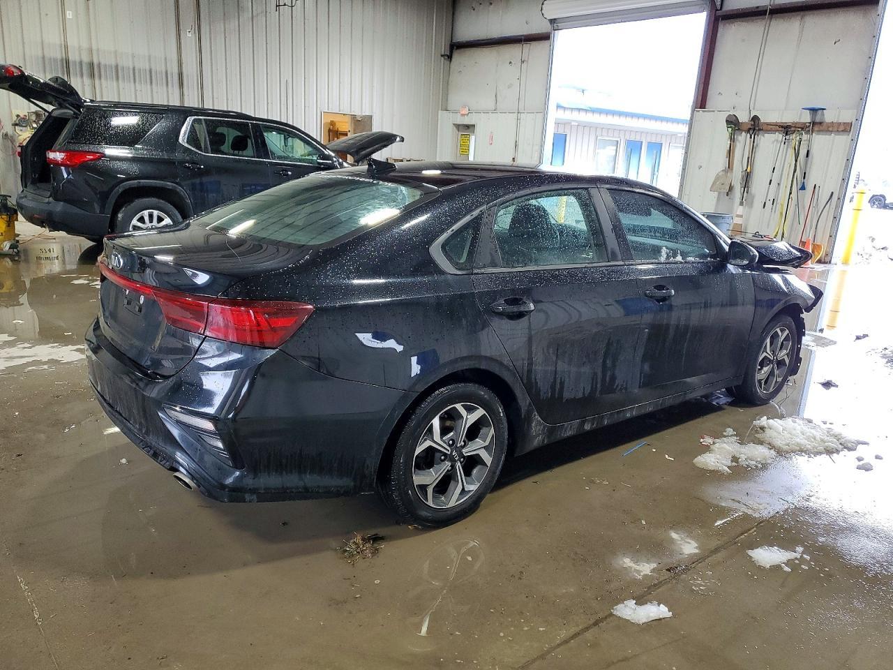 2019 Kia Forte Fe - Фото 3