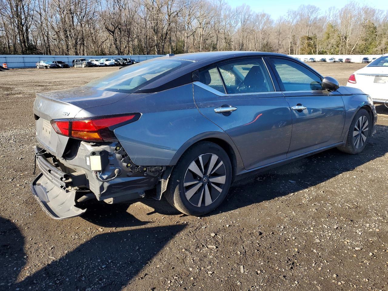 2021 Nissan Altima Sv - Фото 3