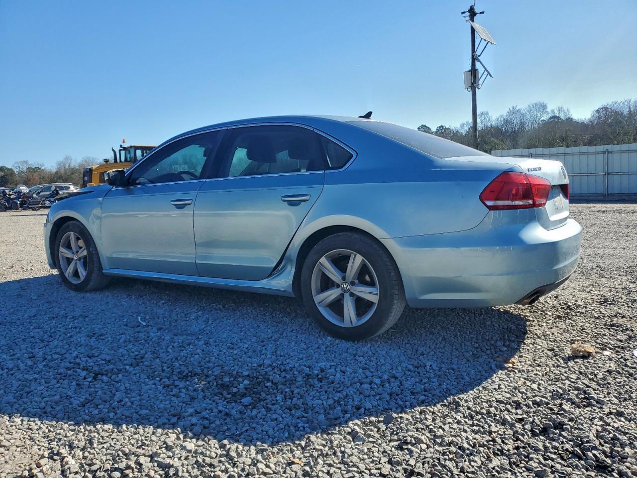 2012 Volkswagen Passat Se - Фото 2