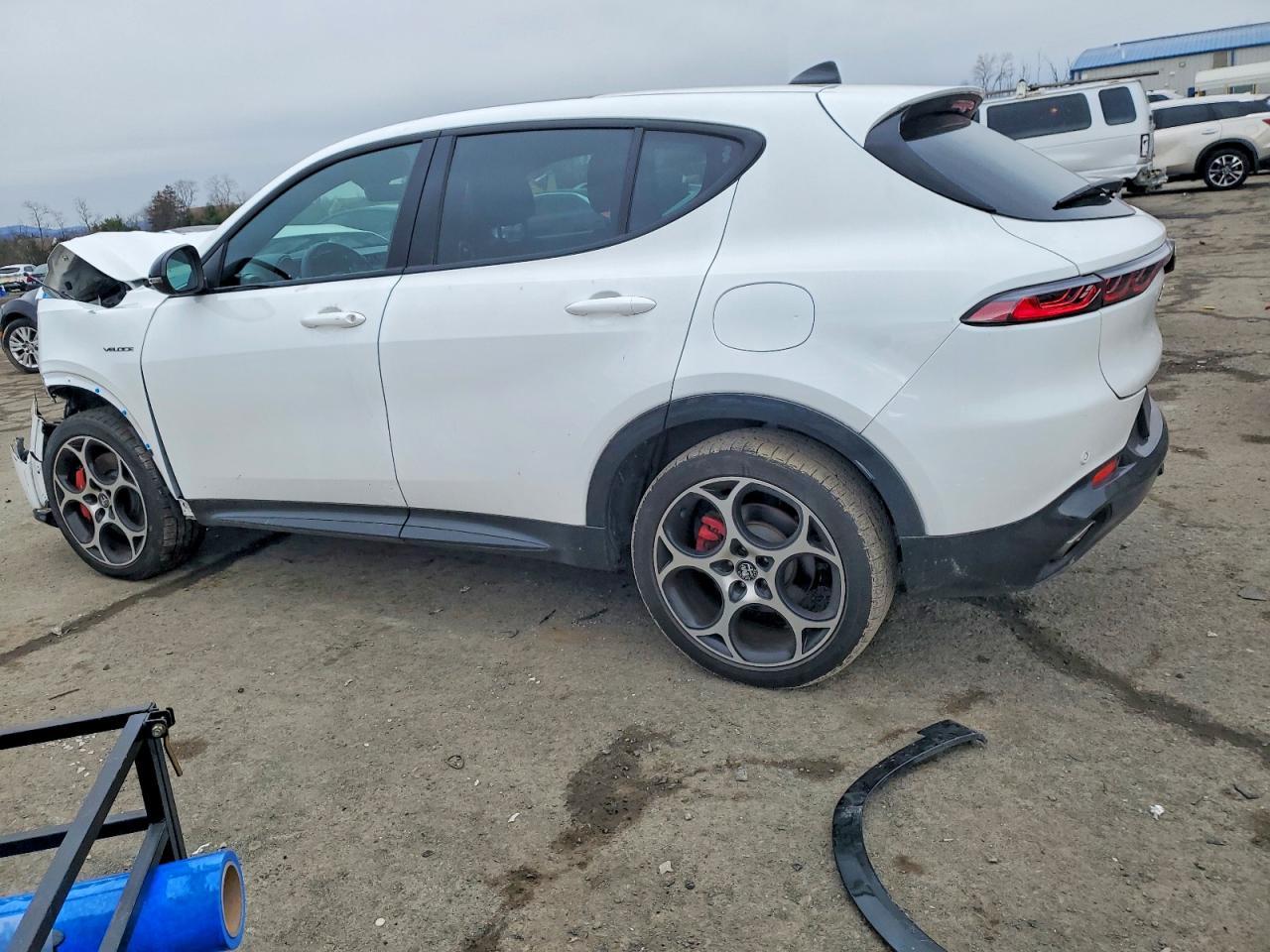 2024 Alfa Romeo Tonale Veloce - Фото 2