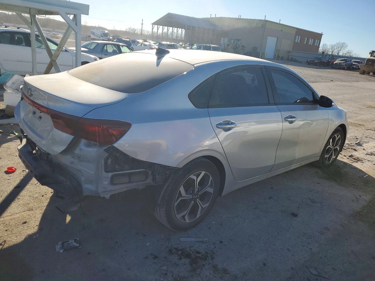 2019 Kia Forte Fe - Фото 3