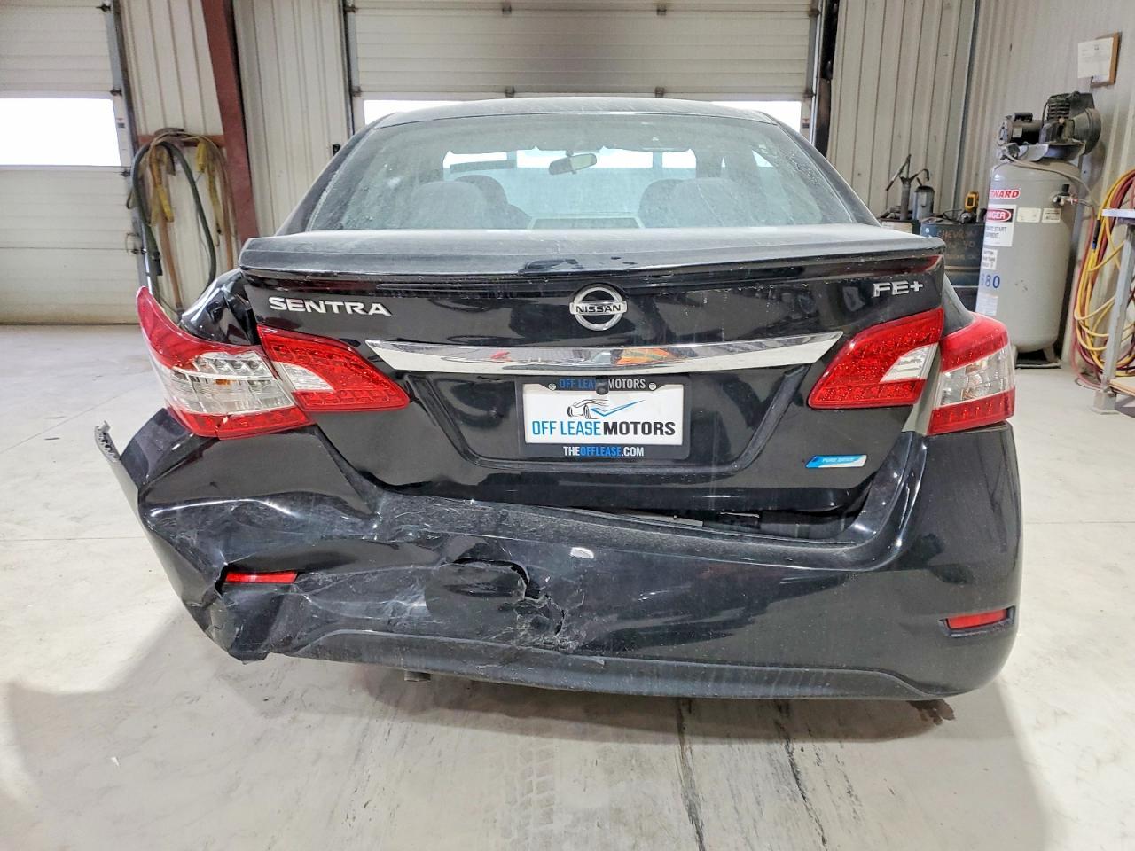 2015 Nissan Sentra S - Фото 6