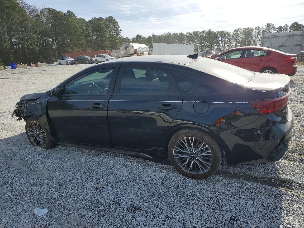 2024 Kia Forte Gt Line - Фото 2