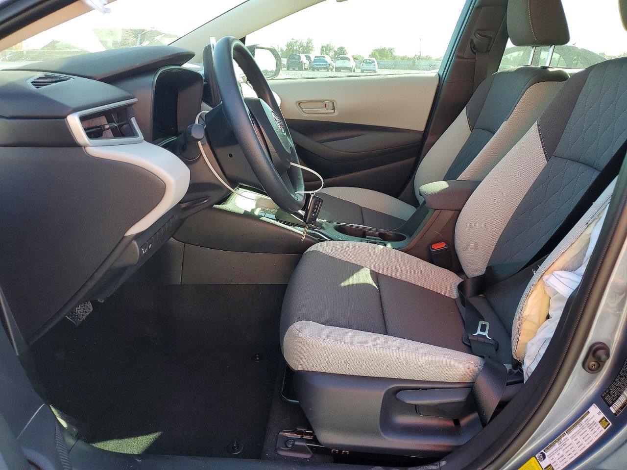 2026 Toyota Corolla Le - Фото 7