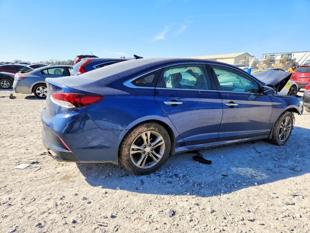 2019 Hyundai Sonata Limited - Image 3