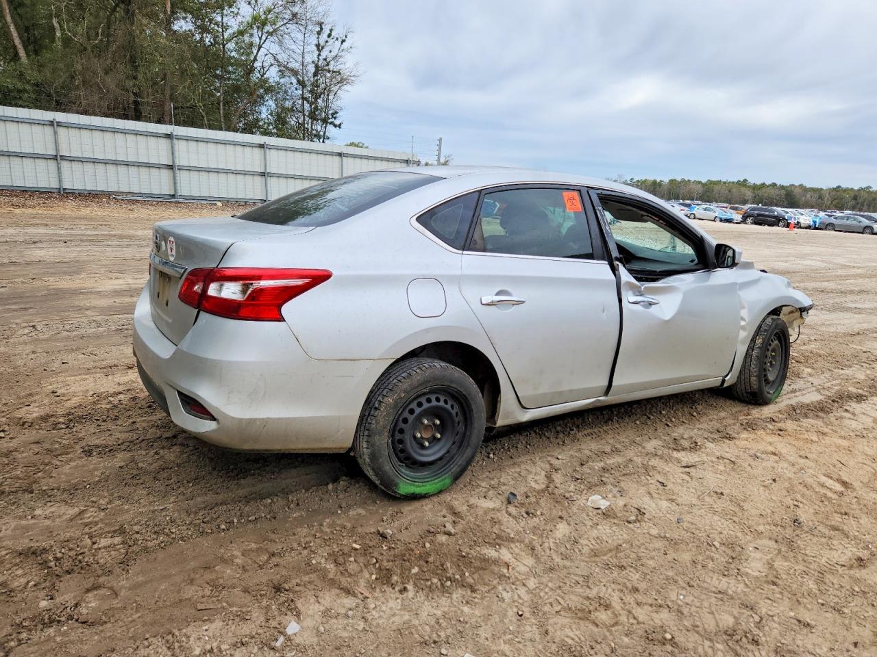 2019 Nissan Sentra S - Image 3