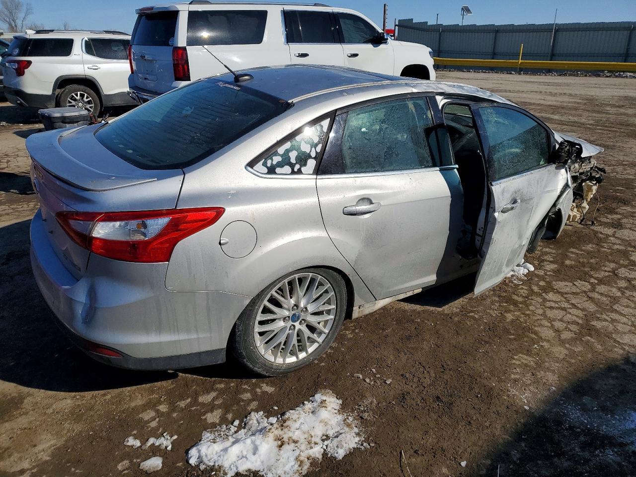 2013 Ford Focus Titanium - Image 3