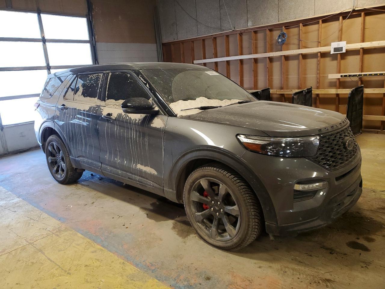 2021 Ford Explorer St - Image 4