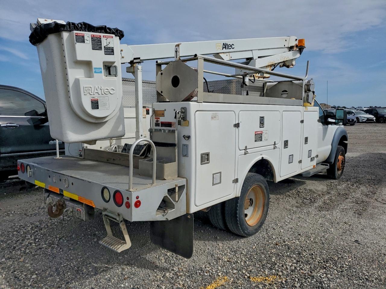 2013 Ford F450 Super Duty - Image 3