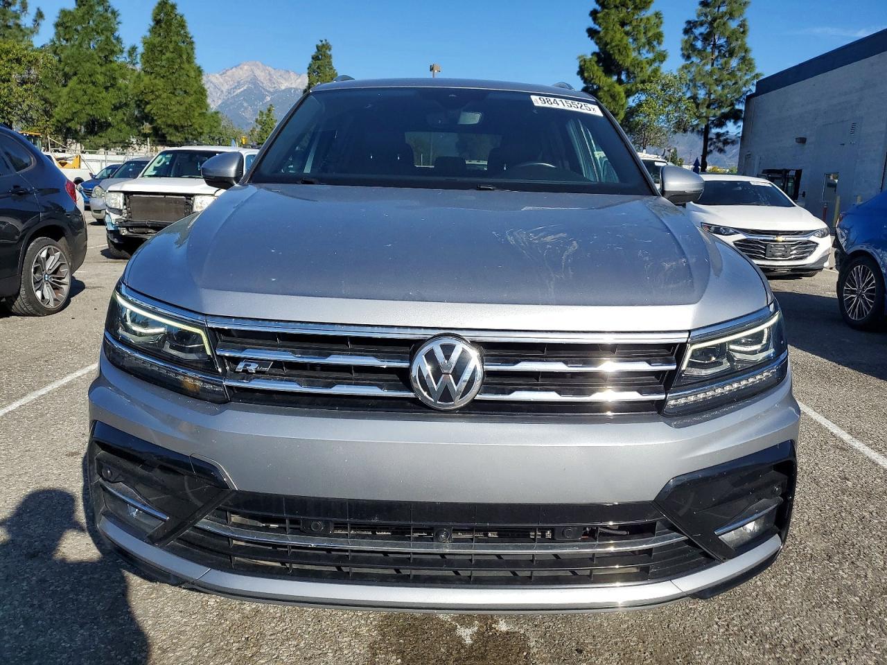 2019 Volkswagen Tiguan Sel Premium - Image 5