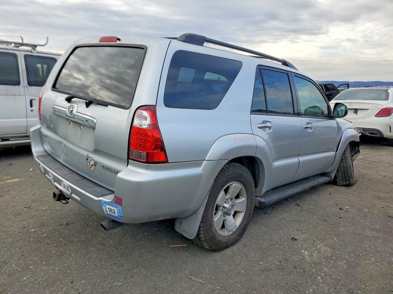 2007 Toyota 4Runner Sr5 - Image 3