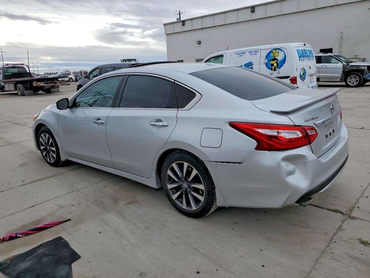 2016 Nissan Altima 2.5 - Image 2