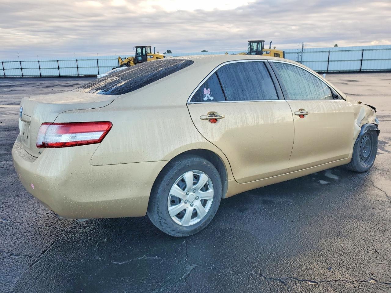 2011 Toyota Camry Base - Image 3