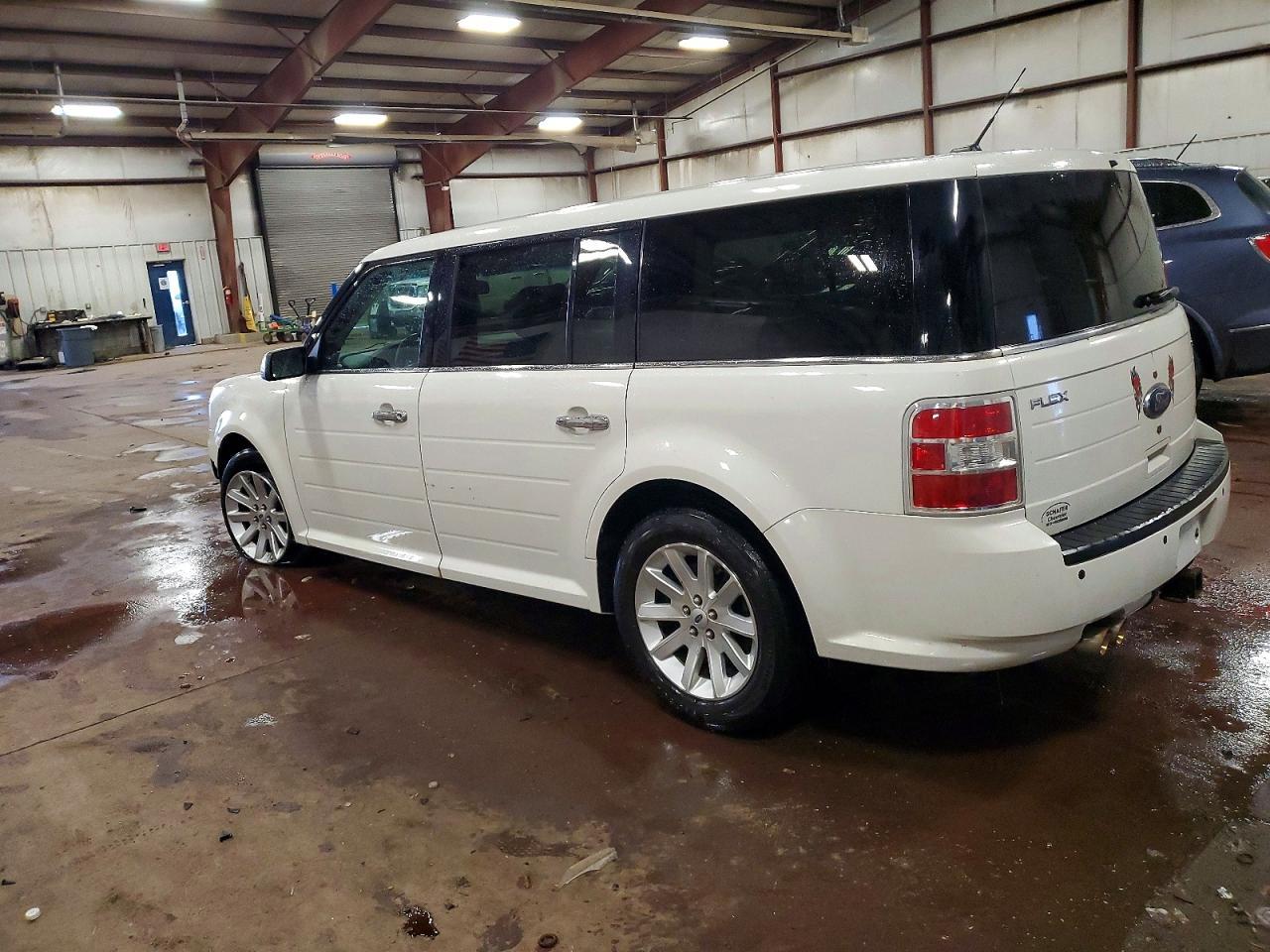 2011 Ford Flex Sel - Image 2