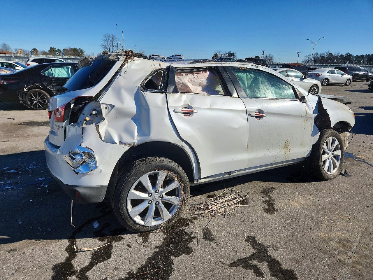 2015 Mitsubishi Outlander Sport Se - Фото 3