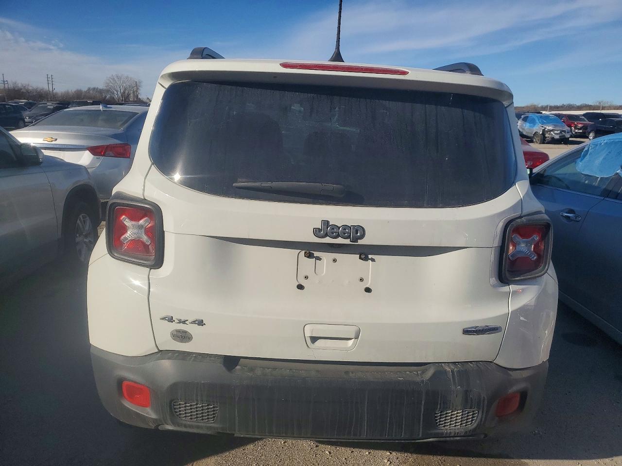 2018 Jeep Renegade - Image 6