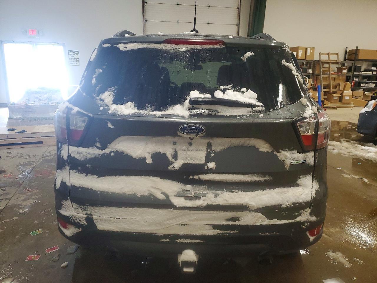 2017 Ford Escape Titanium - Фото 6