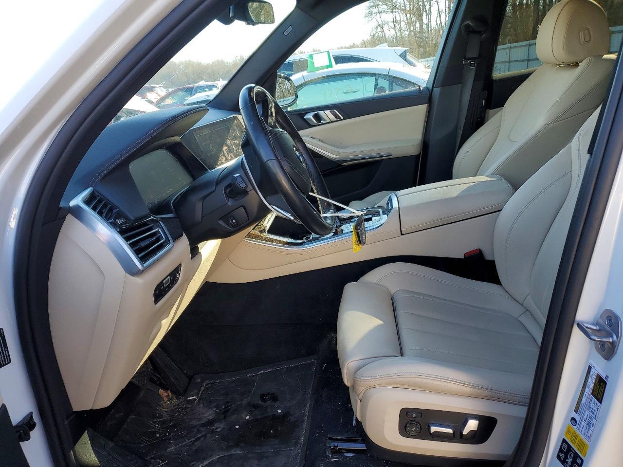 2021 BMW X5 xDrive40I - Фото 7