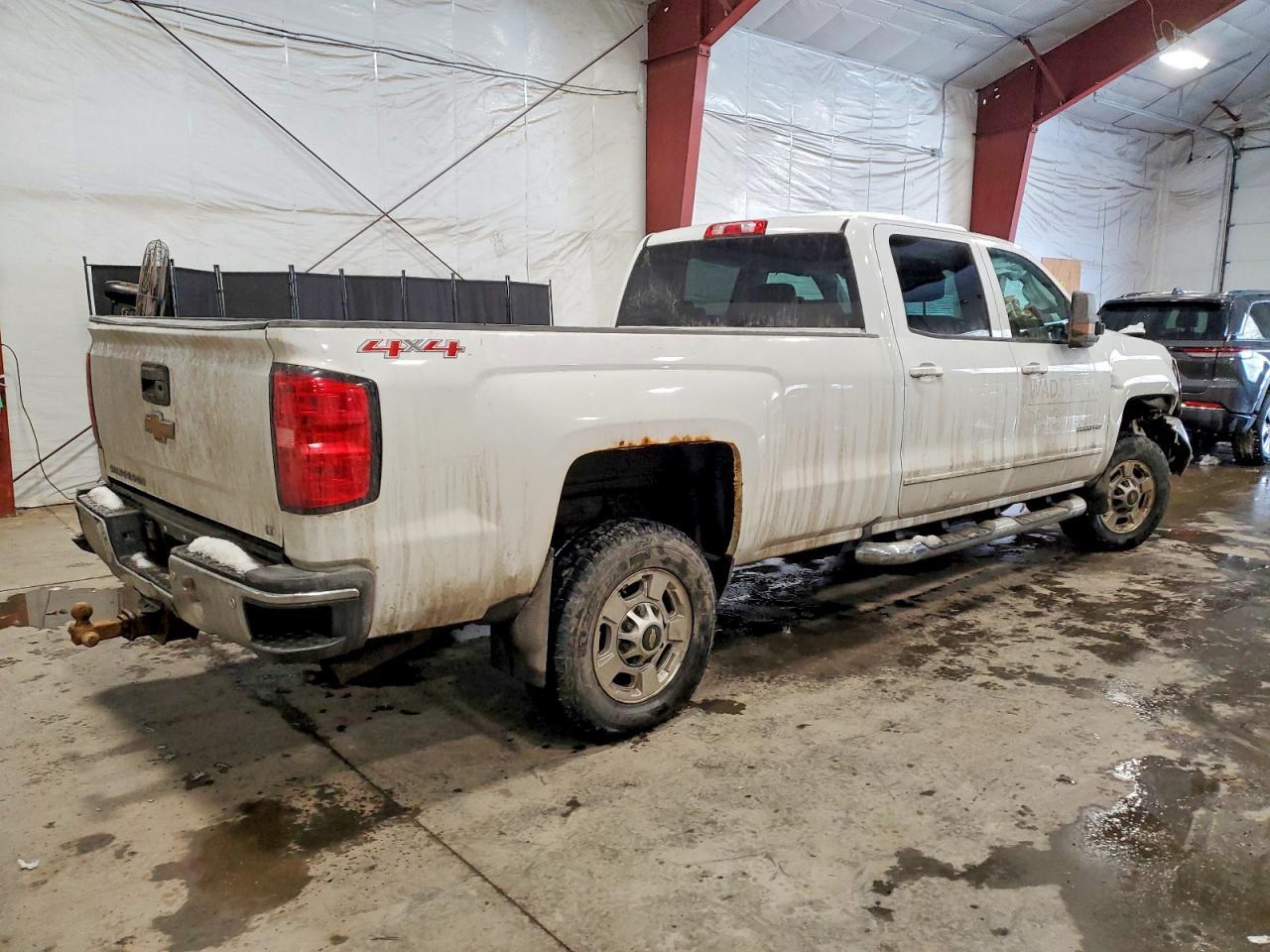 2017 Chevrolet Silverado K2500 Heavy Duty Lt - Image 3