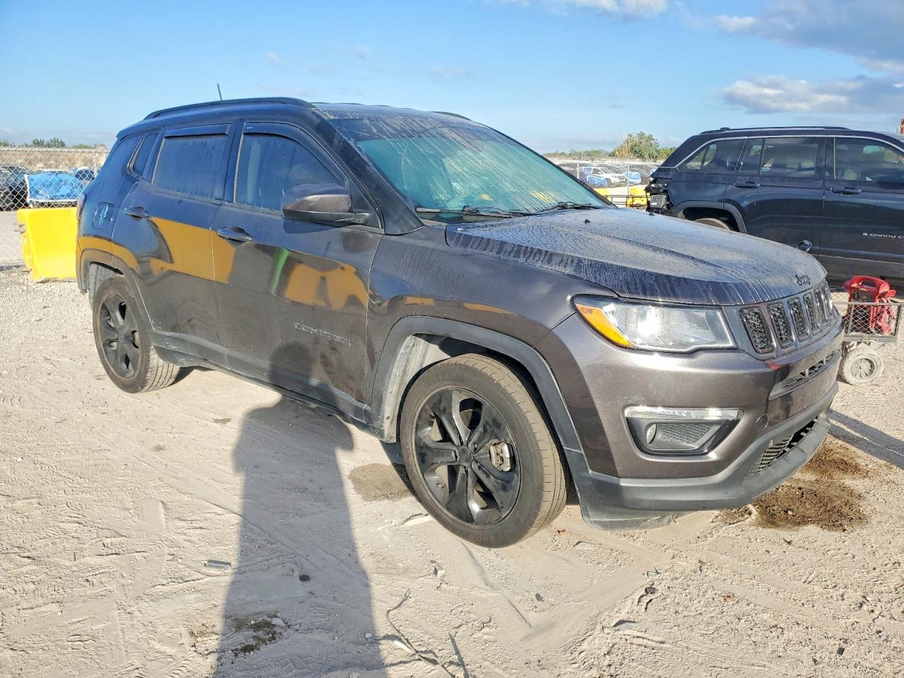 2021 Jeep Compass Latitude - Фото 4