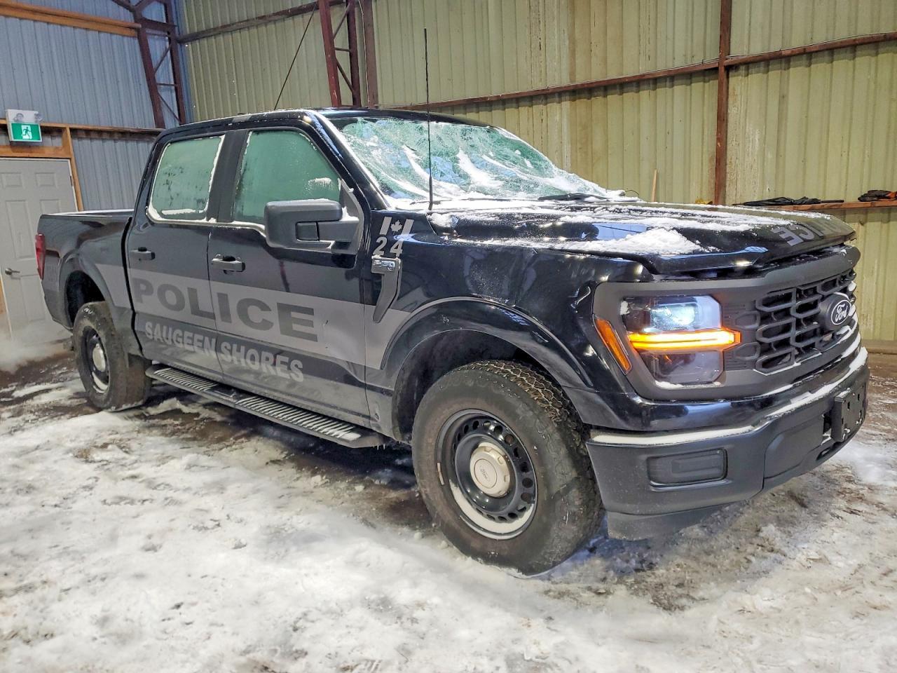 2024 Ford F150 Police Responder - Фото 4