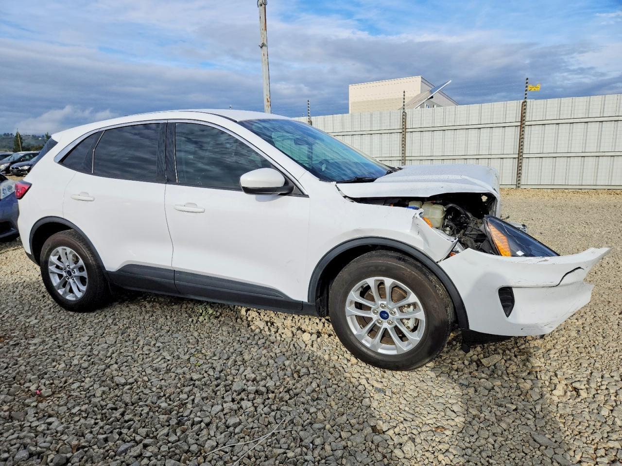 2021 Ford Escape Se - Фото 4