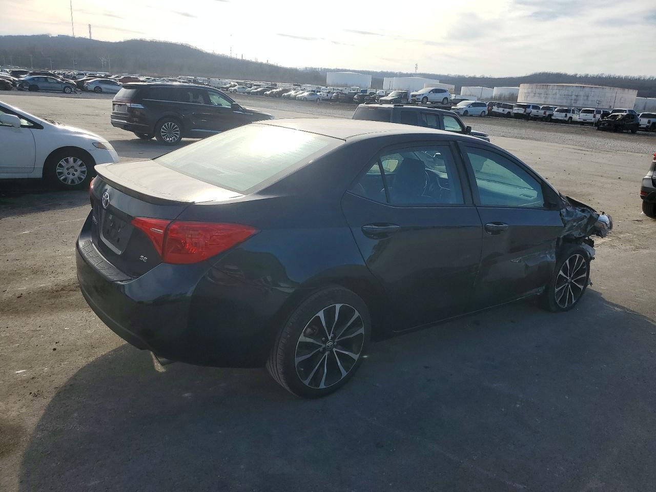 2019 Toyota Corolla L - Image 3